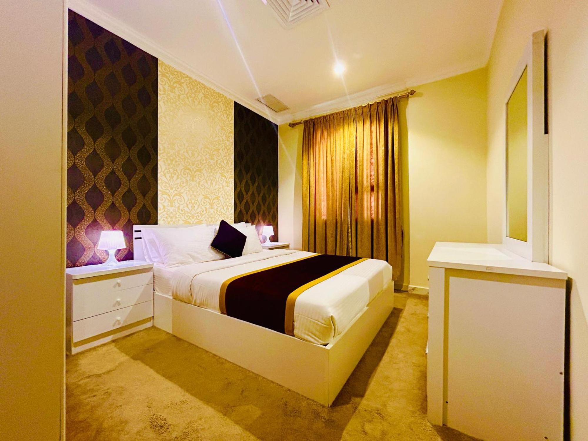 Aparthotel Golden Dahlia Fintas Kuwait City Exteriér fotografie
